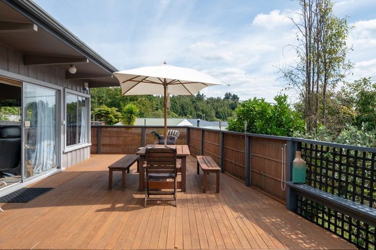 Photo of property in 34 Oxford Road, Lake Rotoma, Rotorua, 3074