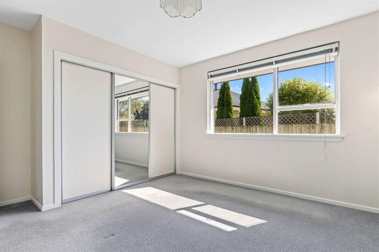 Photo of property in 239 Johns Road, Northwood, Christchurch, 8051