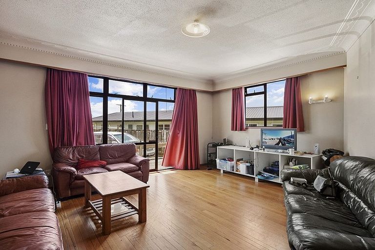 Photo of property in 1a Harris Street, Te Puke, 3119