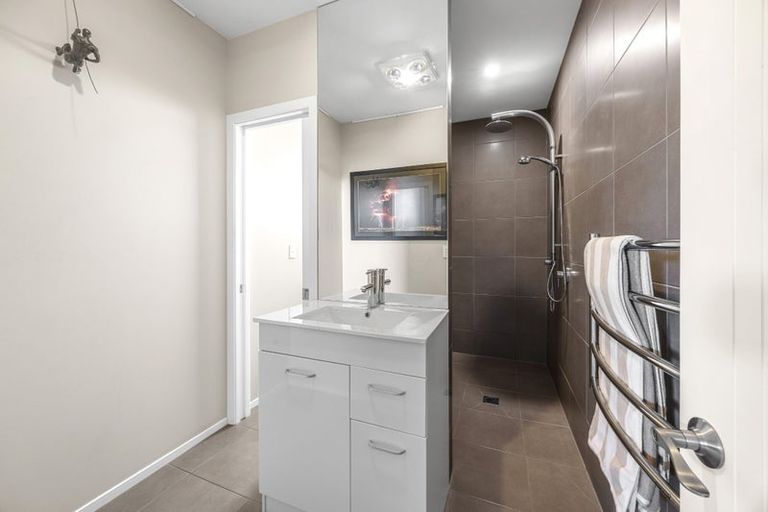Photo of property in 52 Cranford Street, St Albans, Christchurch, 8014