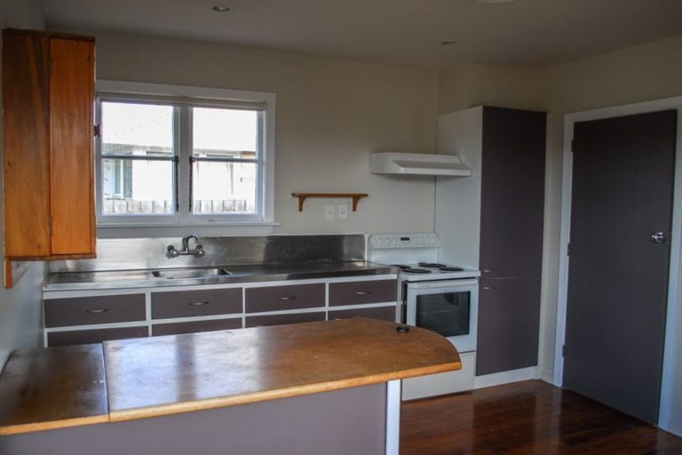 Photo of property in 33 Niagara Street, Wainoni, Christchurch, 8061