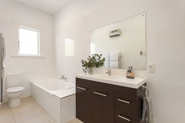 Photo of property in 68 Halton Street, Strowan, Christchurch, 8052