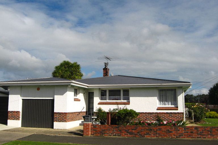 Photo of property in 22 Irvine Street, Mosgiel, 9024