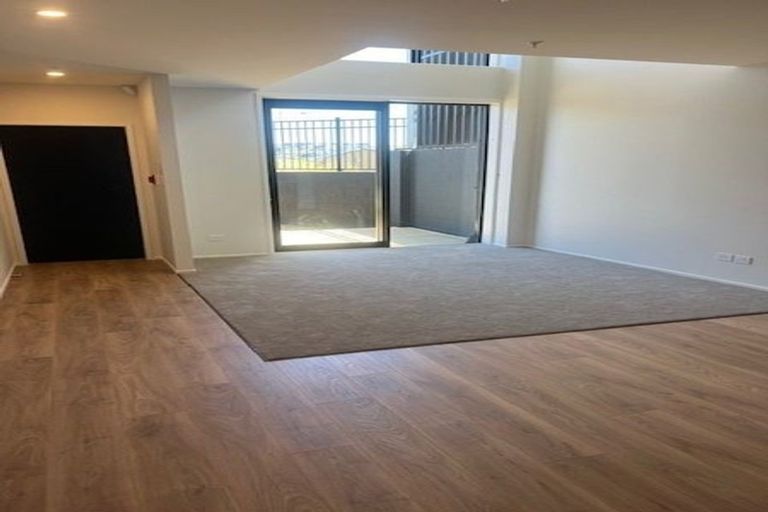 Photo of property in 14/28 Pennant Street, Long Bay, Auckland, 0630