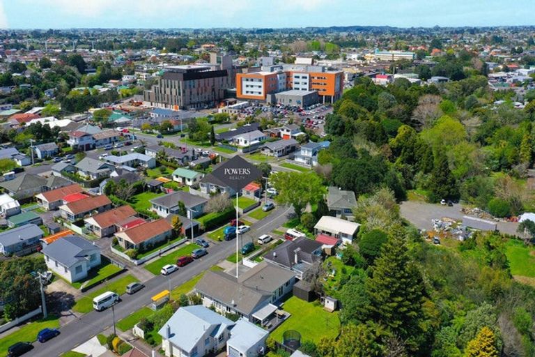 Photo of property in 56 Doone Street, Lynmouth, New Plymouth, 4310