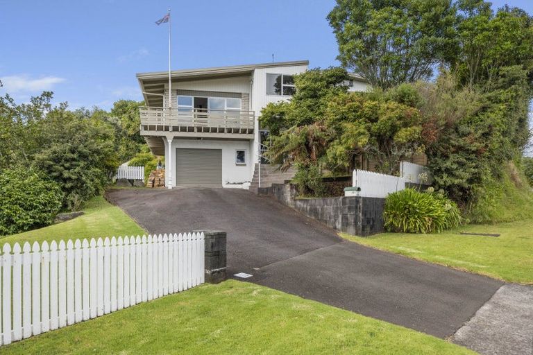 Photo of property in 245 Frankley Road, Frankleigh Park, New Plymouth, 4310