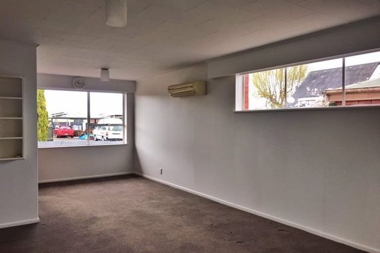 Photo of property in 2/36 Pukatea Street, Glenwood, Timaru, 7910