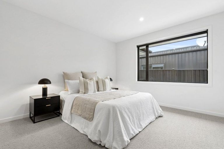 Photo of property in 7 Landsborough Lane, Wanaka, 9305