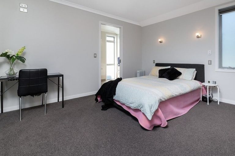 Photo of property in 50c Sixteenth Avenue, Tauranga South, Tauranga, 3112