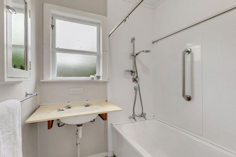 Photo of property in 58 Coast Road, Wainuiomata, Lower Hutt, 5014