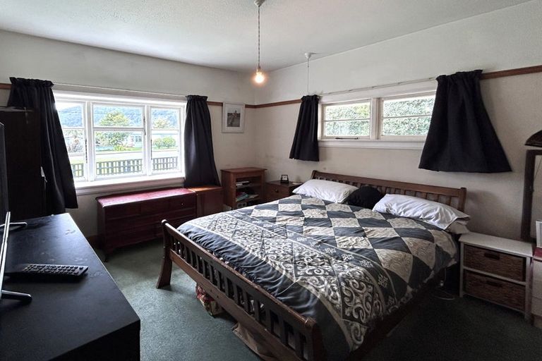 Photo of property in 4 Ohau Street, Dobson, Greymouth, 7805