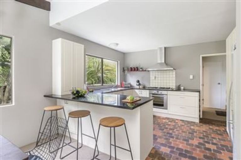 Photo of property in 72 Falls Road, Warkworth, 0910