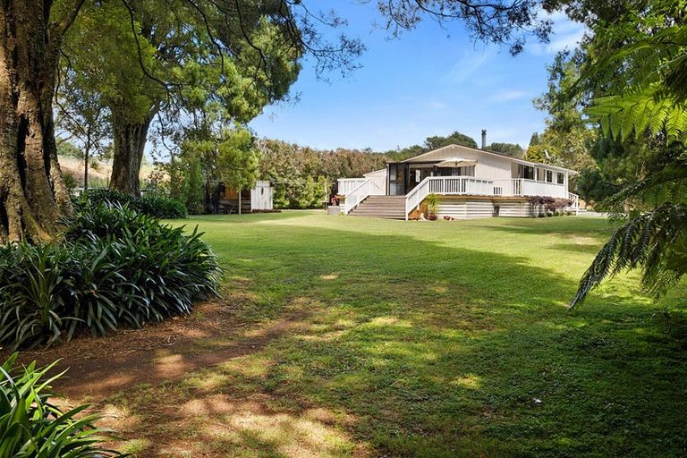 Photo of property in 359a Tukapa Street, Hurdon, New Plymouth, 4310