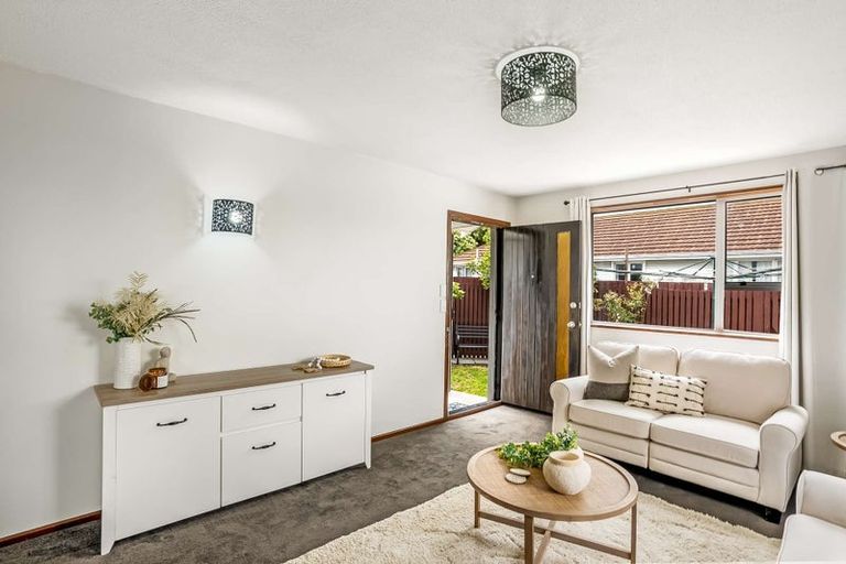 Photo of property in 1/89 Epsom Road, Sockburn, Christchurch, 8042