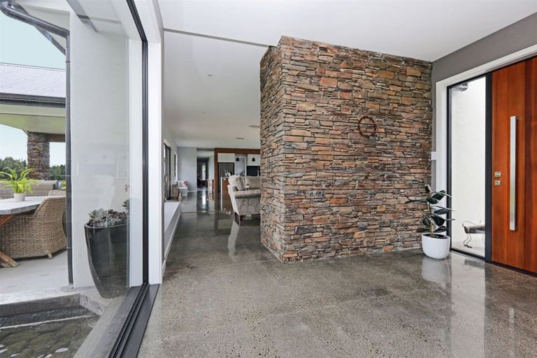 Photo of property in 89 Matarua Rise, Waimarama, Havelock North, 4294