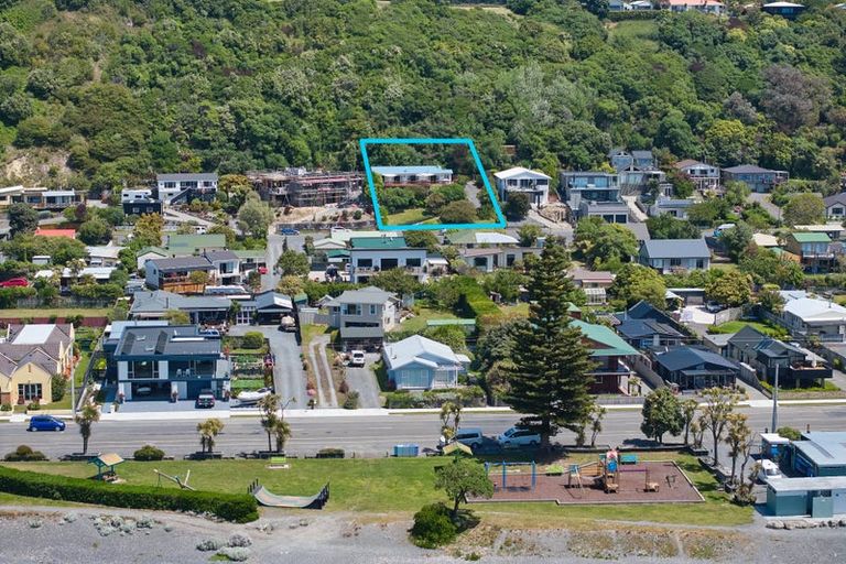Photo of property in 132 Torquay Street, Kaikoura, 7300