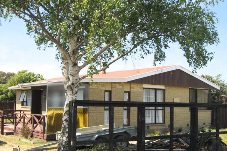 Photo of property in 11 Pateley Lane, Aranui, Christchurch, 8061