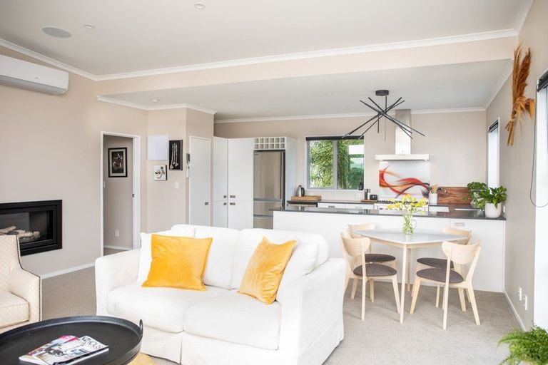 Photo of property in 15a Esther Street, Martinborough, 5711