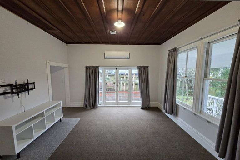 Photo of property in 3 Peverill Crescent, Papatoetoe, Auckland, 2025