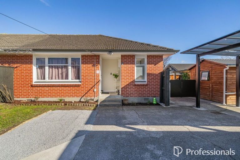 Photo of property in 2/30 Wilford Street, Wallaceville, Upper Hutt, 5018