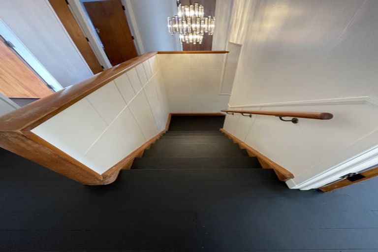 Photo of property in 258 Saint Aubyn Street, New Plymouth, 4310