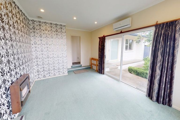 Photo of property in 46 Buick Crescent, Awapuni, Palmerston North, 4412