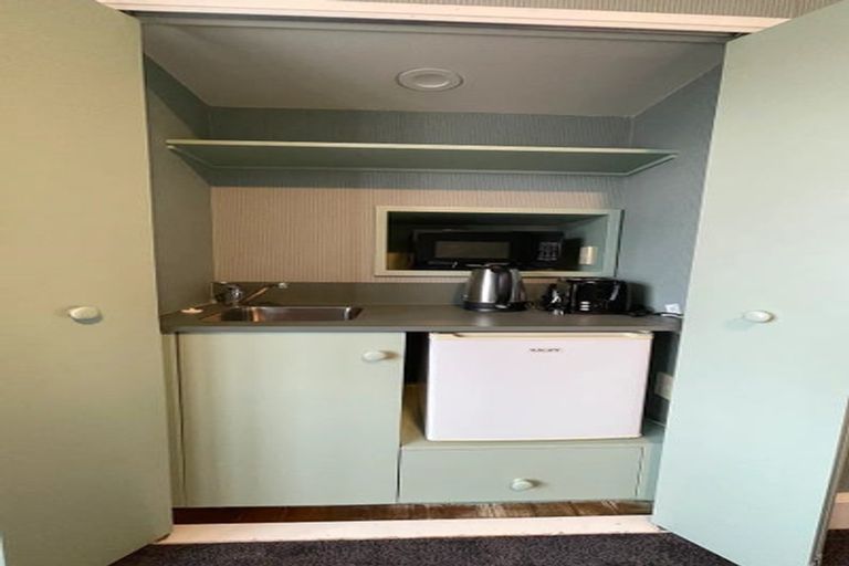 Photo of property in 43 Park Street, North Dunedin, Dunedin, 9016