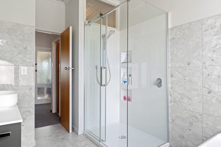 Photo of property in 33 Caesar Road, Ormond, Gisborne, 4071