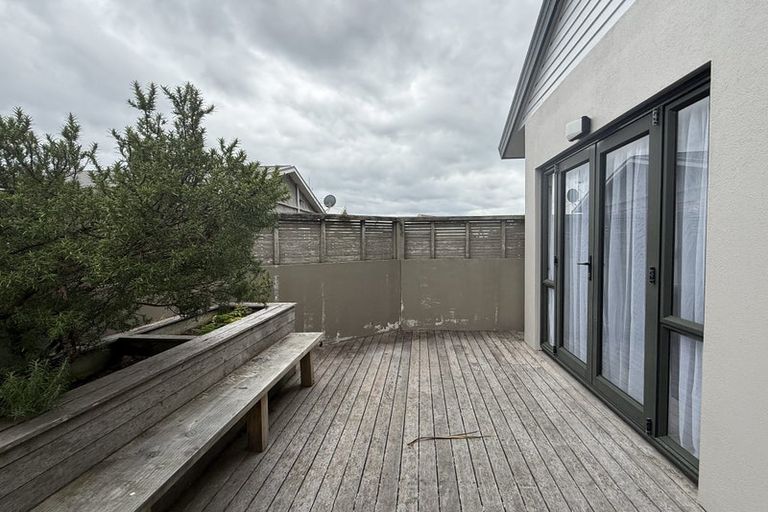 Photo of property in 36 Hobart Street, Miramar, Wellington, 6022