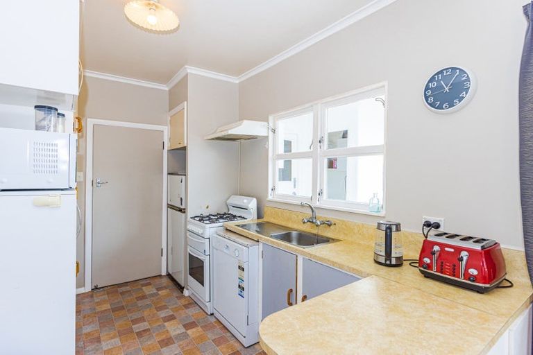 Photo of property in 68 Purnell Street, College Estate, Whanganui, 4500