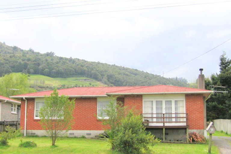 Photo of property in 15 Turner Drive, Western Heights, Rotorua, 3015