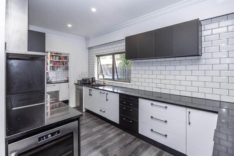 Photo of property in 66 Chedworth Avenue, Chedworth, Hamilton, 3210