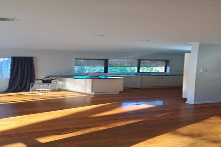 Photo of property in 2/13 Gerontius, Torbay, Auckland, 0630