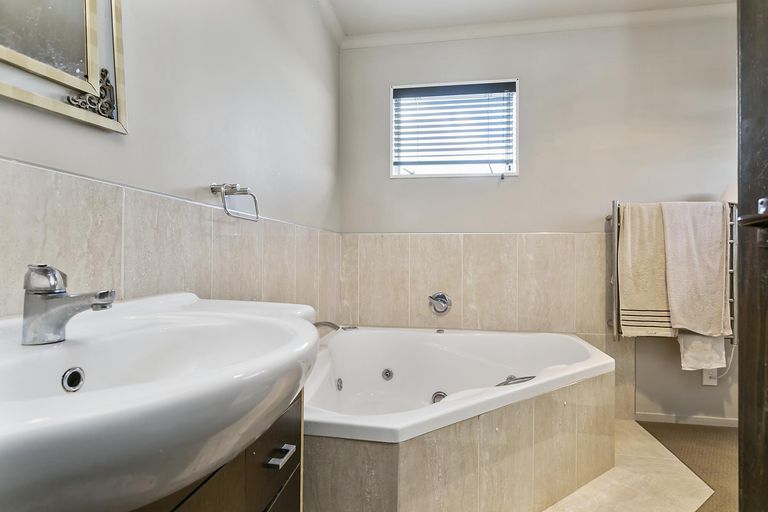 Photo of property in 19 Rushton Road, Morrinsville, 3300