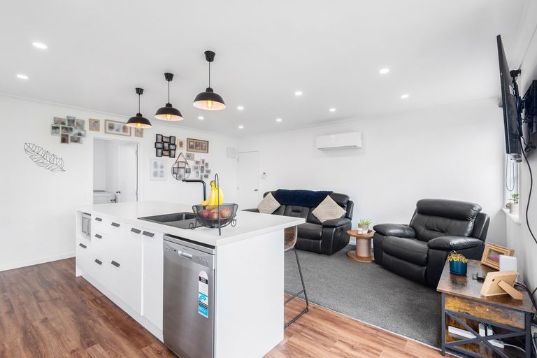 Photo of property in 53 Stirling Crescent, Mosgiel, 9024