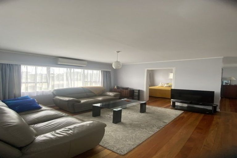 Photo of property in 21 Clifton Road, Haumoana, 4102