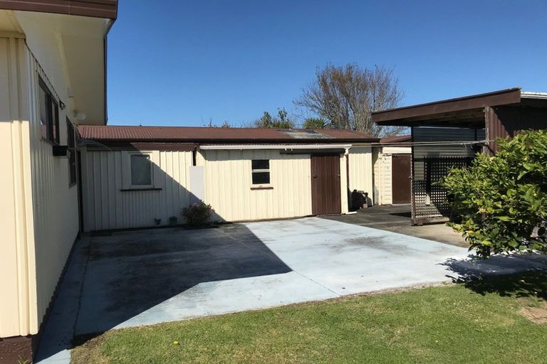 Photo of property in 16 Hackett Street, Whanganui East, Whanganui, 4500