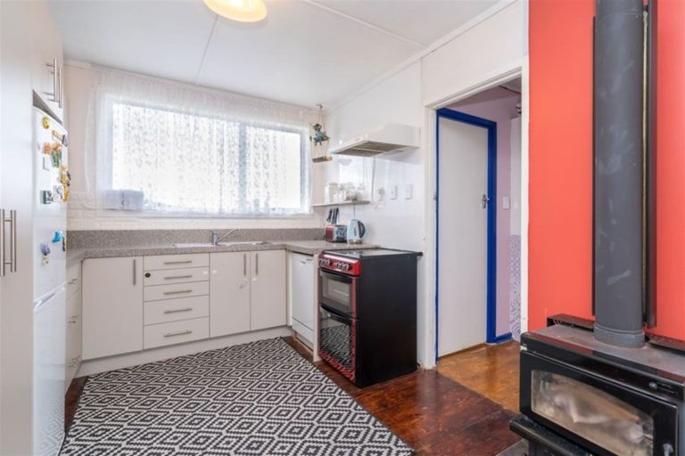 Photo of property in 18 Campbells Road, Pine Hill, Dunedin, 9010