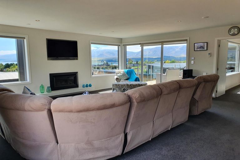Photo of property in 8 Sibbald Lane, Lake Tekapo, 7999