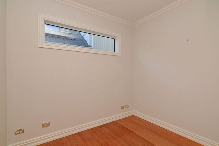 Photo of property in 63 Brougham Street, Mount Victoria, Wellington, 6011