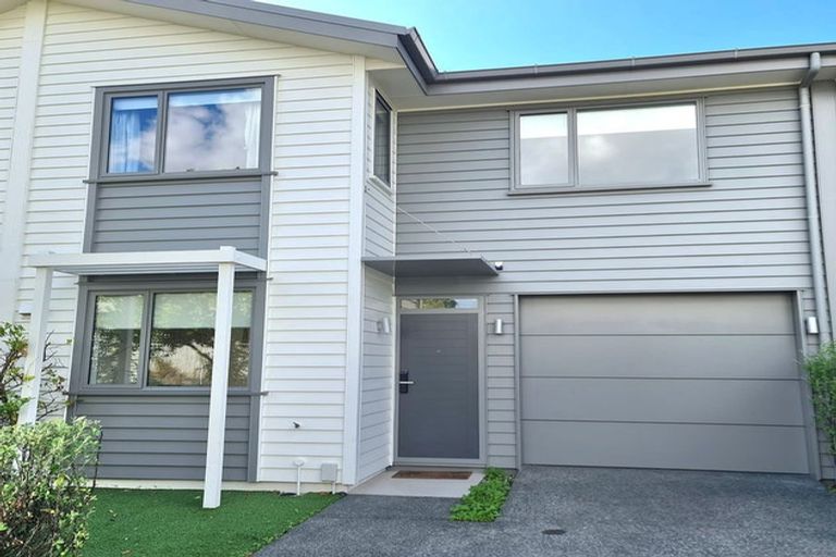 Photo of property in 24 Kamana Road, Flat Bush, Auckland, 2019