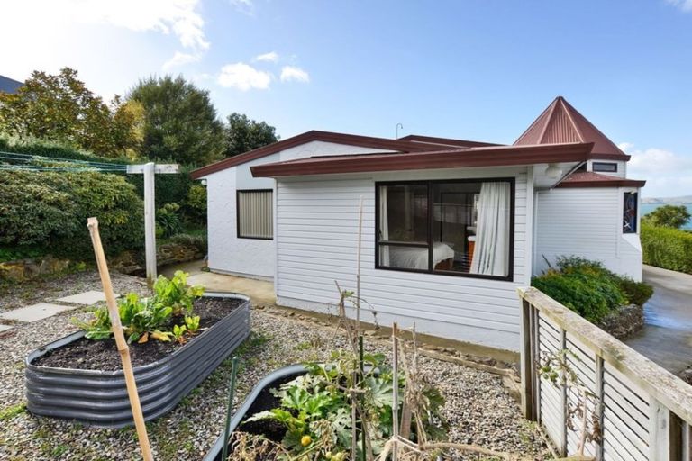 Photo of property in 16a Huia Street, Saint Leonards, Dunedin, 9022