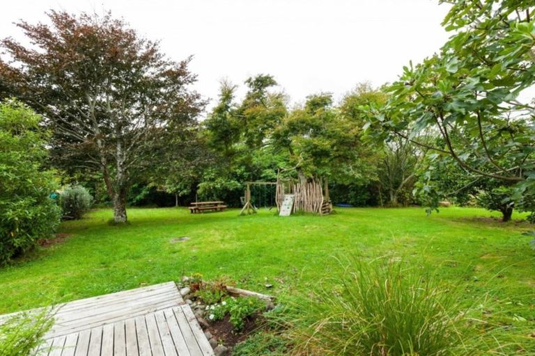 Photo of property in 695 Carrington Road, Hurworth, New Plymouth, 4371