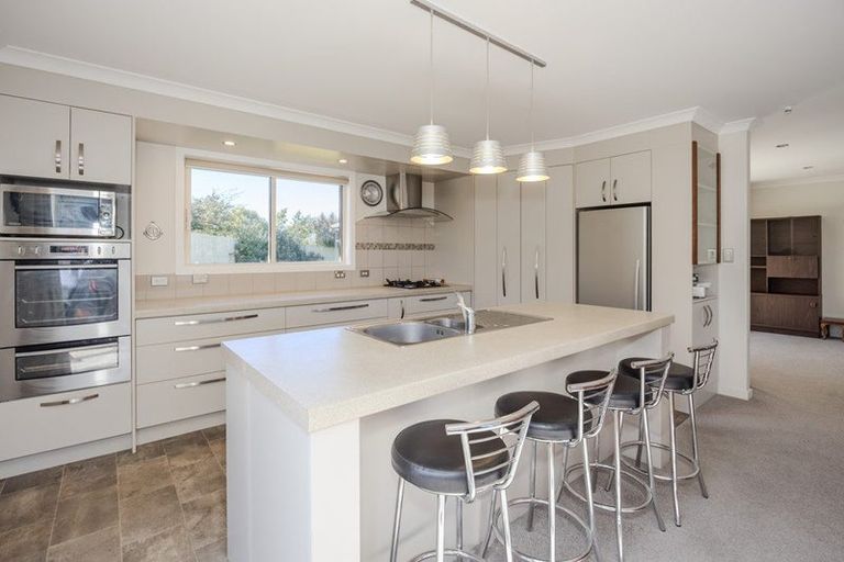 Photo of property in 62 Essex Street, Weston, Oamaru, 9401