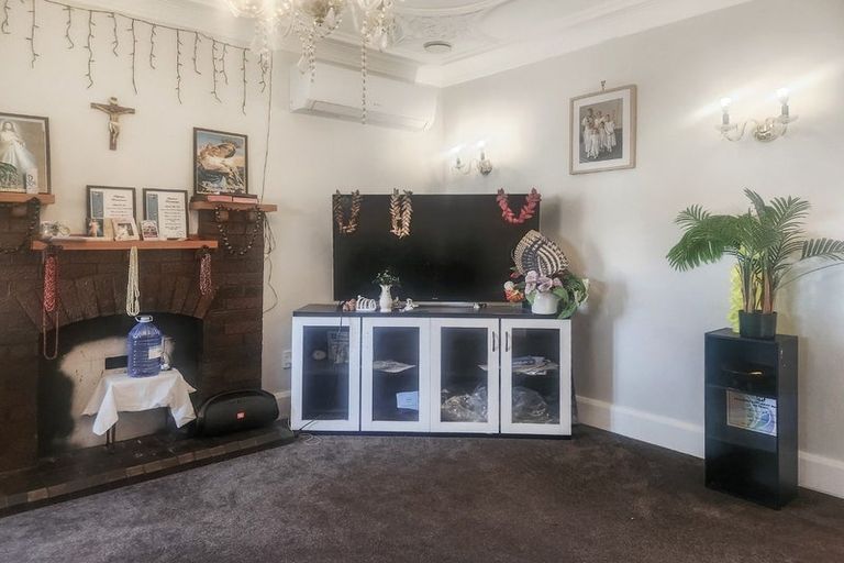 Photo of property in 16 Fitzroy Street, Feilding, 4702