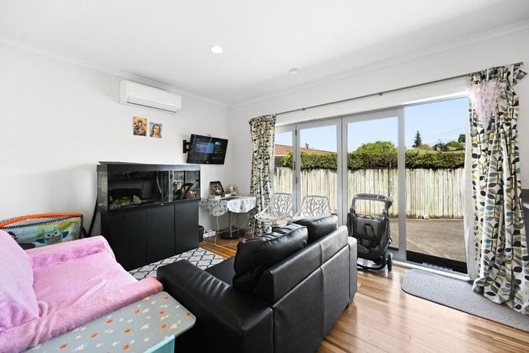 Photo of property in 8a Mount View Road, Melville, Hamilton, 3206
