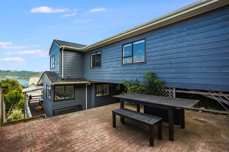Photo of property in 77 Eskdale Road, Papakowhai, Porirua, 5024