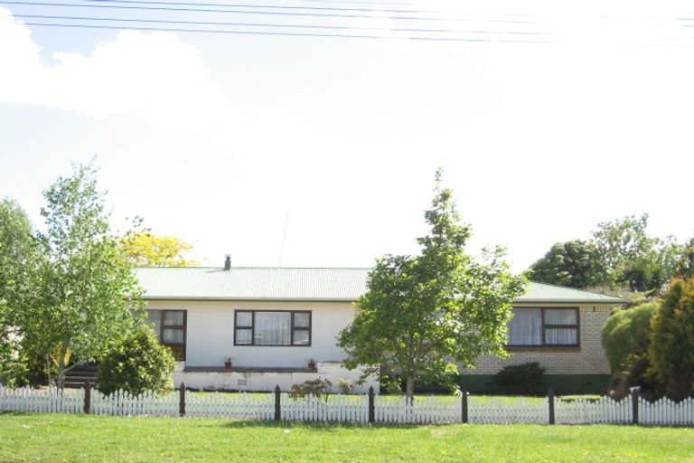 Photo of property in 23 Raleigh Street, Leamington, Cambridge, 3432