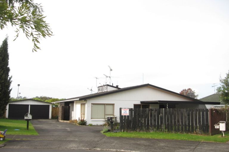Photo of property in 2/18b Liam Place, Half Moon Bay, Auckland, 2012