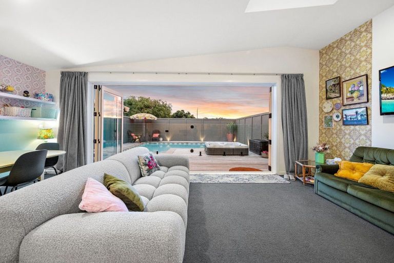 Photo of property in 1a Valley Road, Mount Maunganui, 3116